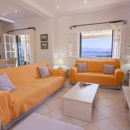 Villa Ftelias By