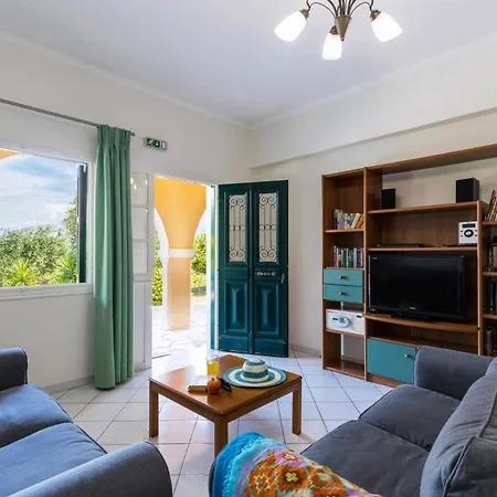 Willa Ftelias By Agios Stefanos Kassiopi